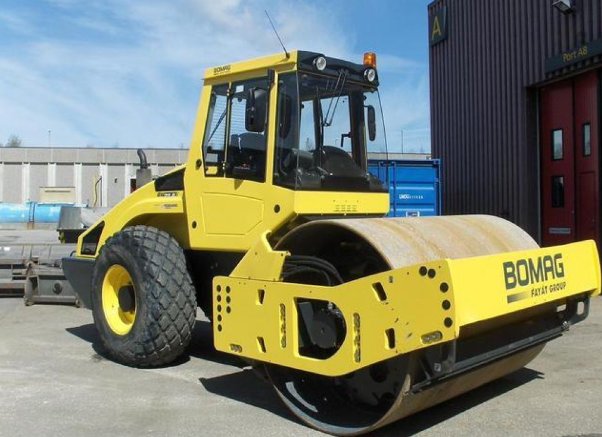 Аренда грунтового катка Bomag BW219 дешево