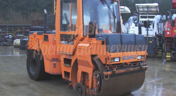 Выгодная аренда катка BOMAG BW 154 AC-2 - 1246