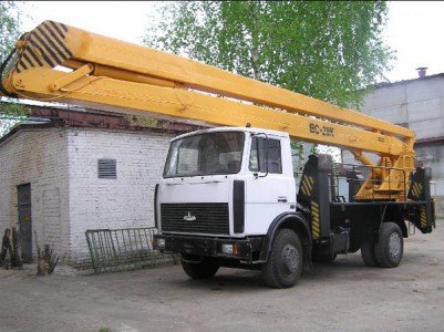 Аренда автовышки агп 18. Подъёмные работы