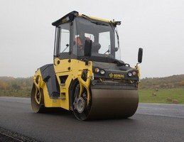 Каток в аренду Bomag BW 151 недорого