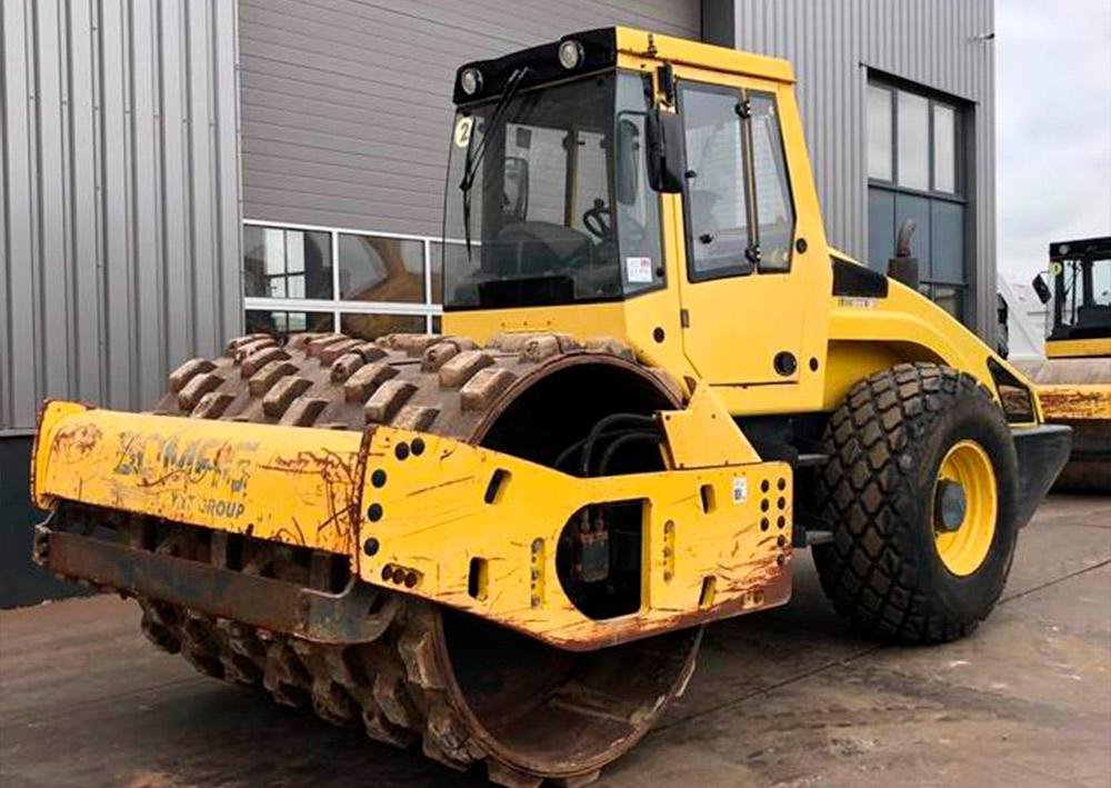 Каток Bomag BW 216 D-4 АРЕНДА