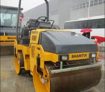 Дорожный каток SHANTUI SR04D-5 в аренду