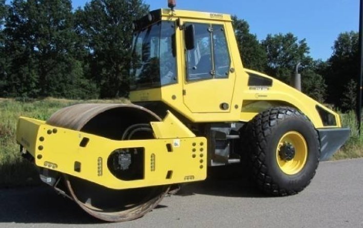 Аренда катка bomag bw 214 dh-4