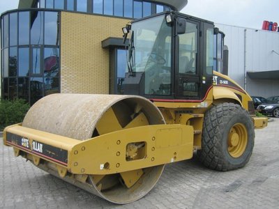 Аренда катка CAT SC 583 E
