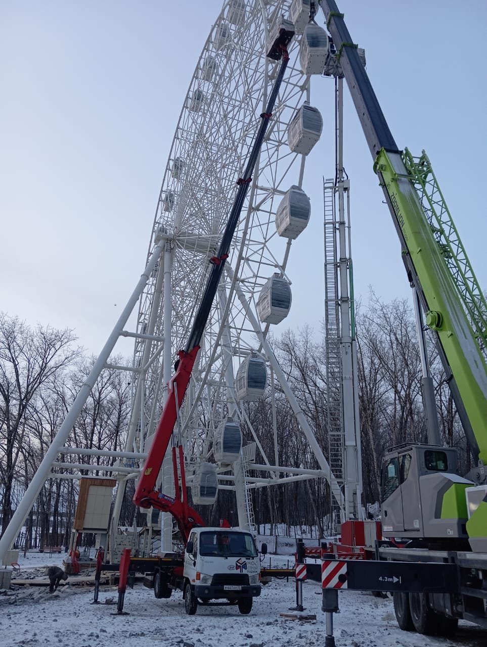 Аренда автовышек ГАЗ, ЗИЛ, Хендай 15- 18- 22- 28 метров