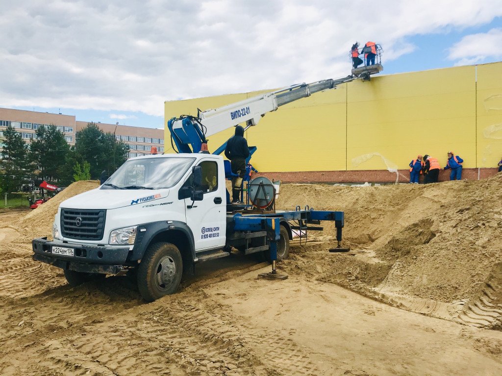 Аренда автовышек 18, 22, 28 м. НДС