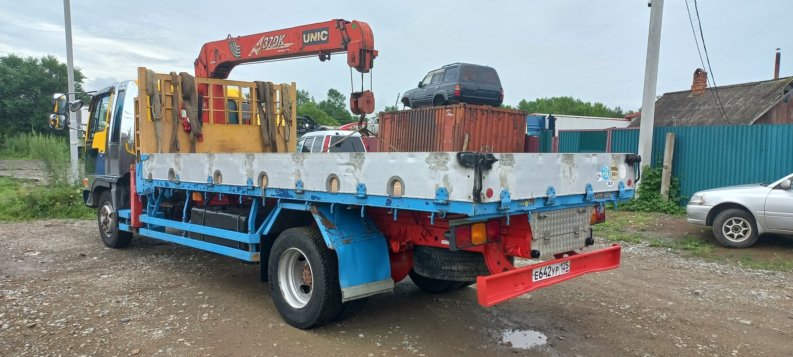 Услуги Hino Ranger бортовой 7 т. с манипулятором 3 т