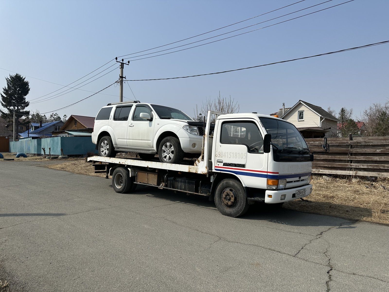 Автоспасатель. Услуги эвакуатора. Манипулятор