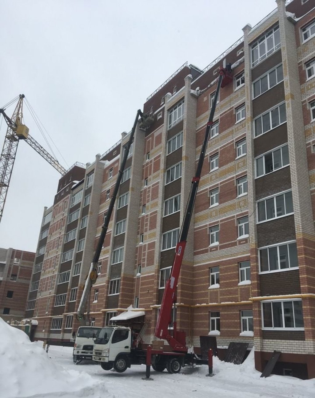 Японские автовышки 21-23-25-28м
