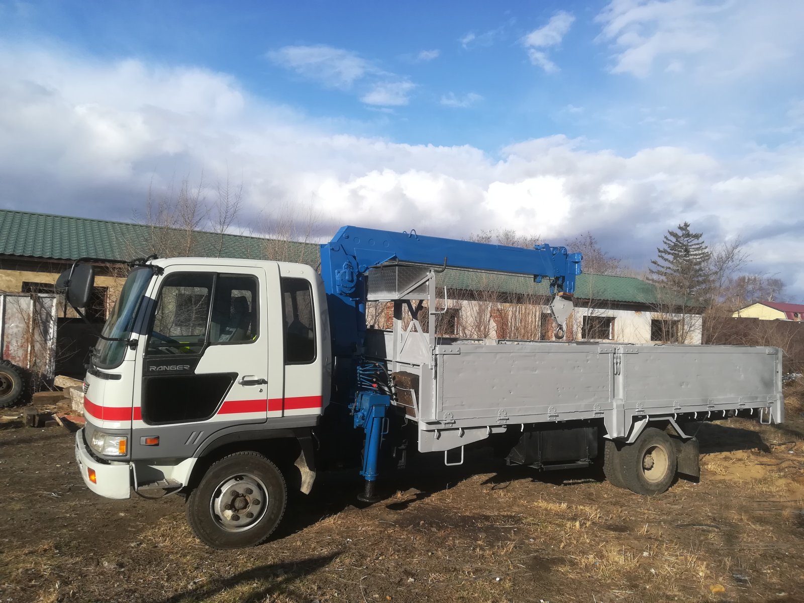 Авто с манипулятором