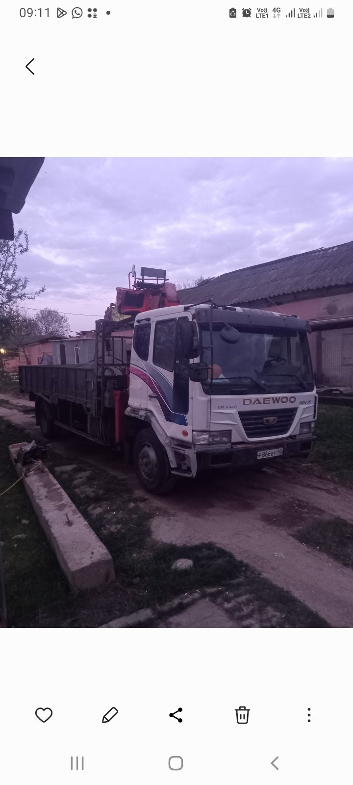 Кран-манипулятор Дэу для доставки кирпича и газоблока