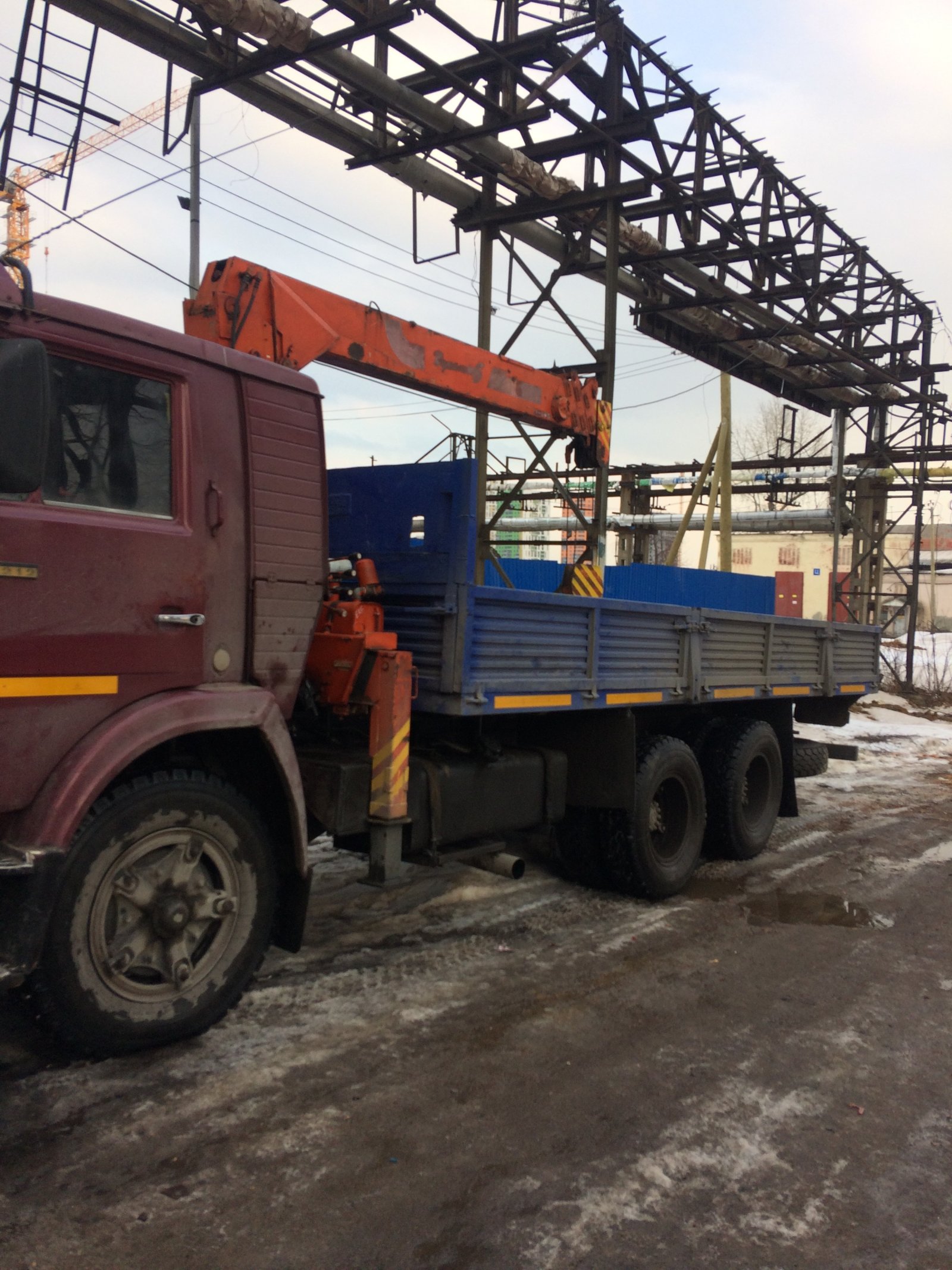 Услуги манипулятора- крана заказ грузоперевозки