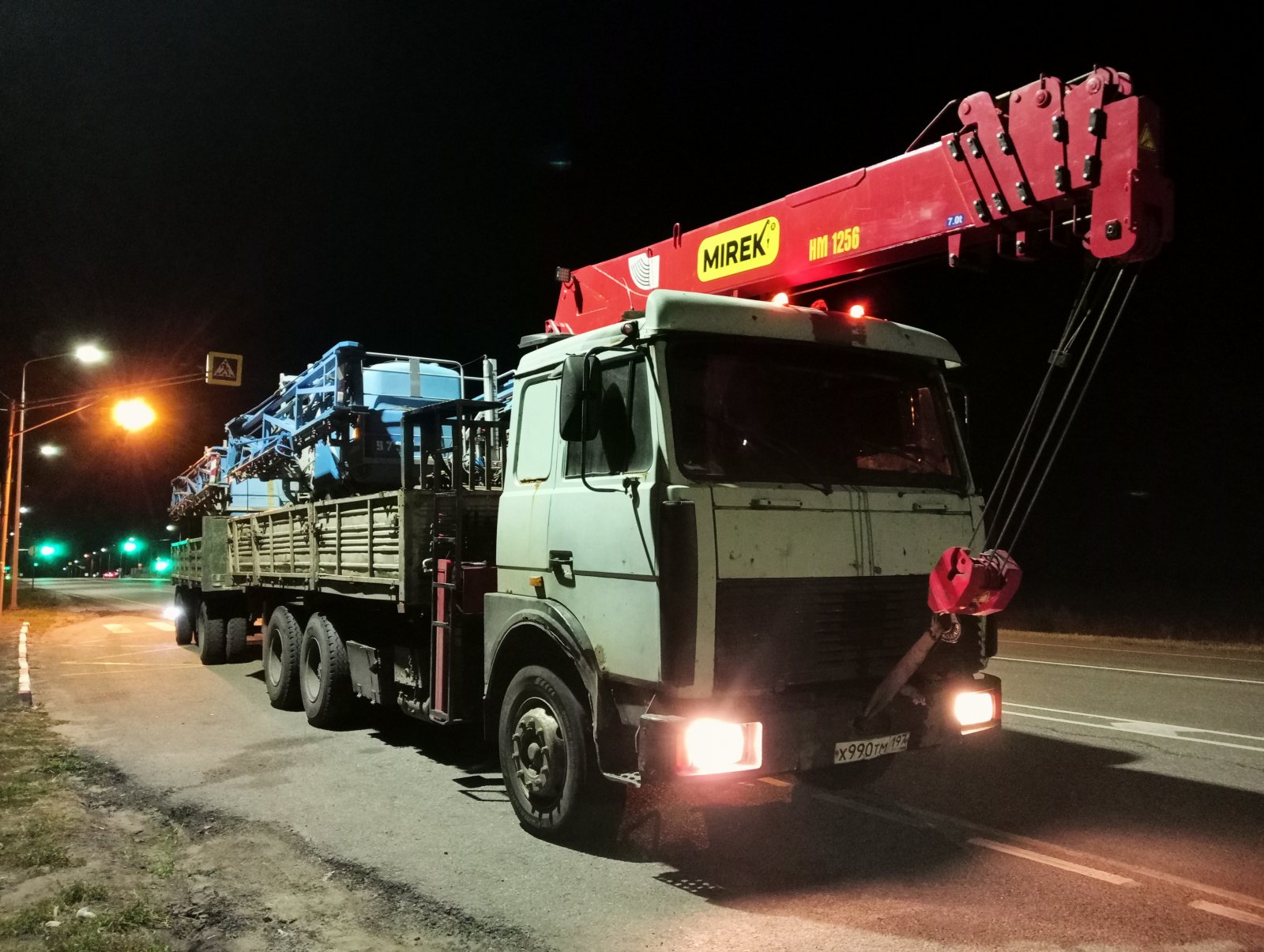 Услуги манипулятора с прицепом, люлька автовышки