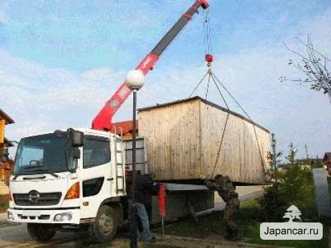 Аренда автоманипулятора HINO для стройматериалов и монтажа