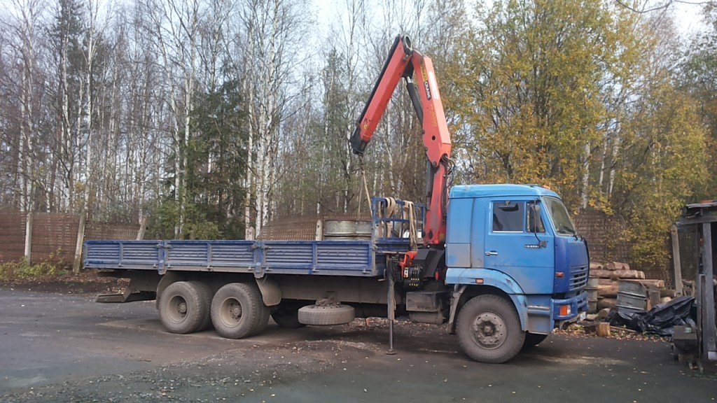 Аренда автомобиля с манипулятором
