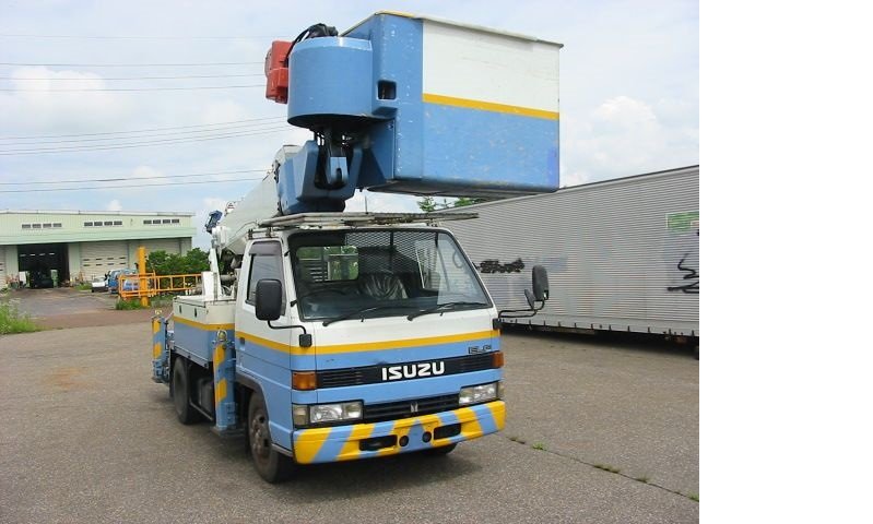 Автовышки от 15- 45 метров в аренду