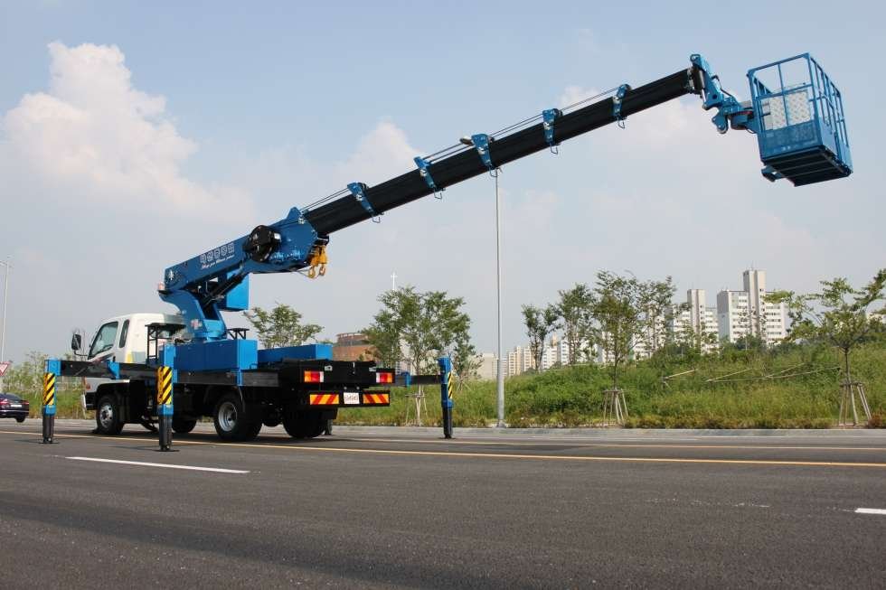 Аренда автовышек 10-50м. и область