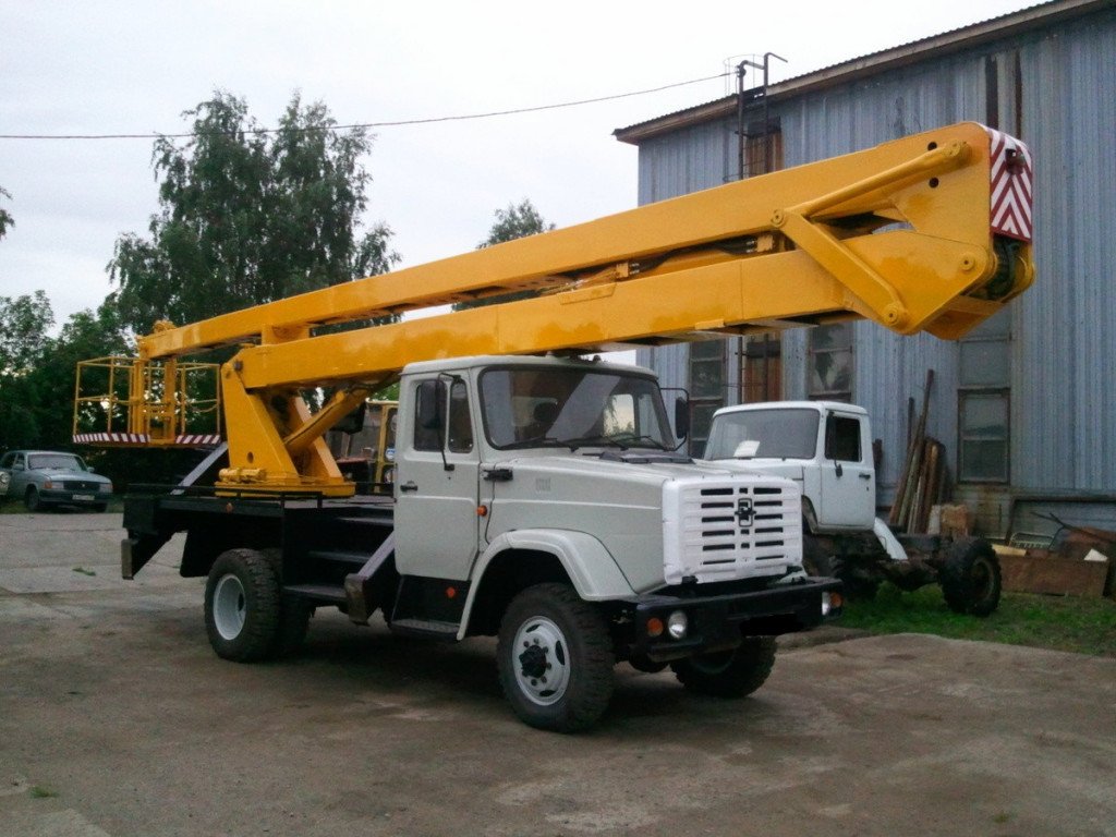 Аренда коленчатой автовышки