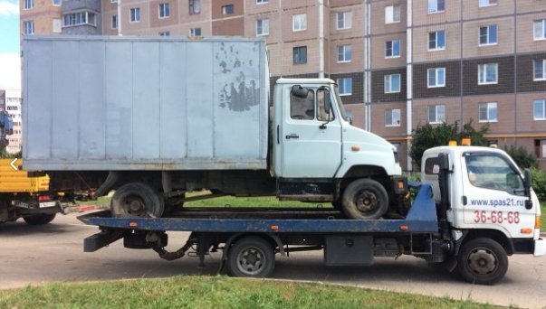 Грузовой эвакуатор- манипулятор