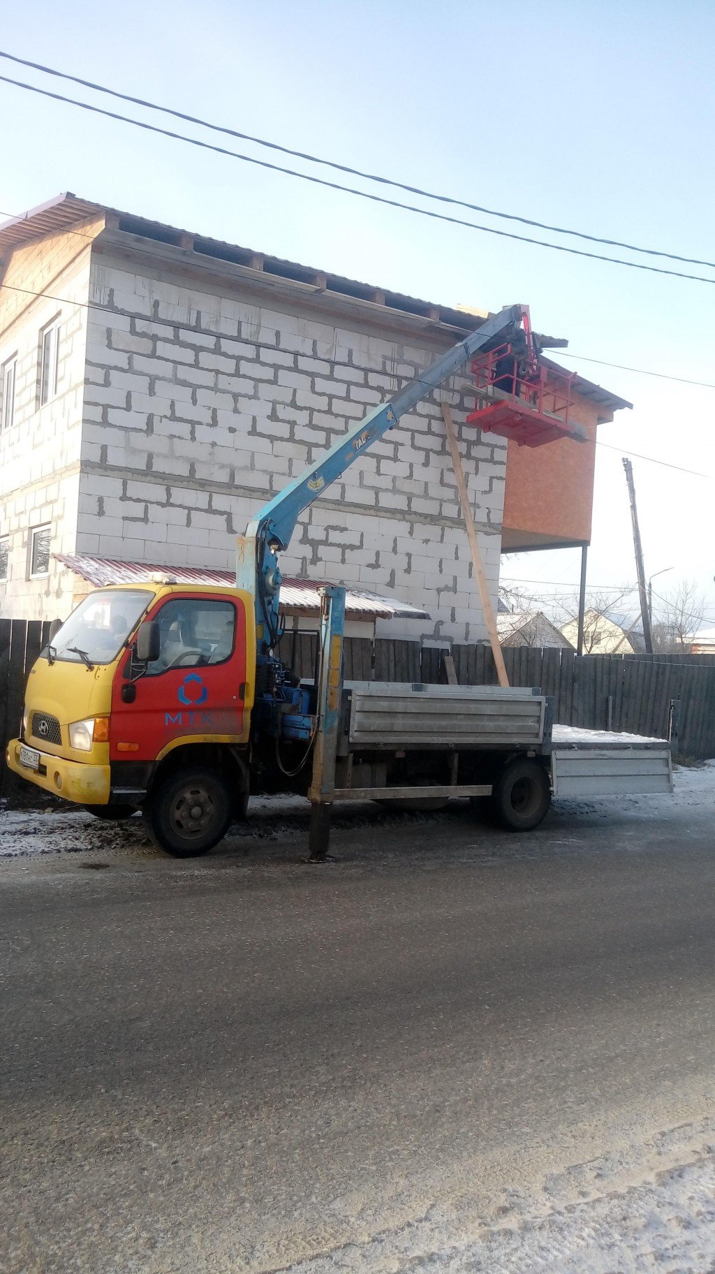 Манипулятор-эвакуатор Хёндай HD78 с автовышкой, скидки