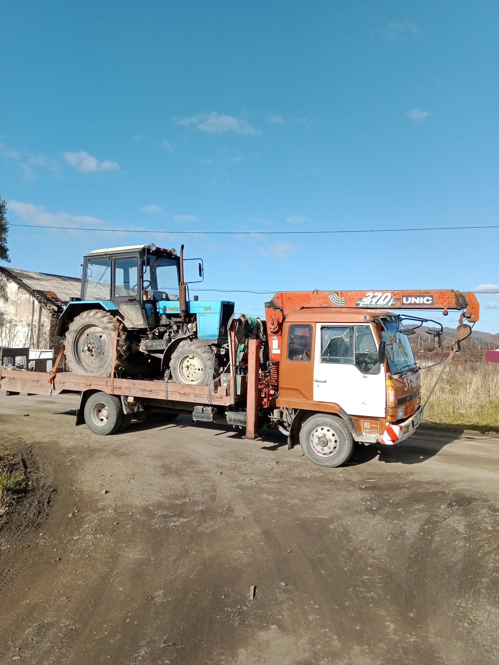 Авто эвакуация. Манипулятор Mitsubishi fuso, кран-балка