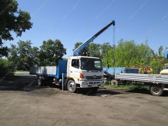Аренда крана-манипулятора (КМУ) HINO Ranger