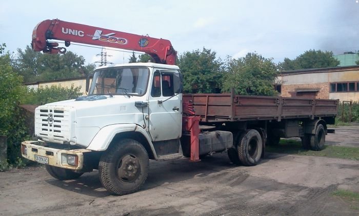 Манипулятор длинномер с люлькой автовышки