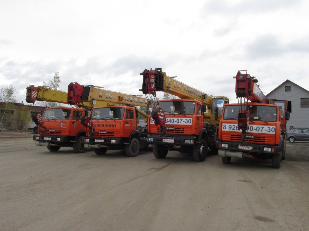 Услуги, аренда автокранов 25 тонн, 22 / 28 метров