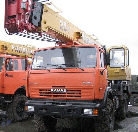 Автокраны и манипуляторы в аренду