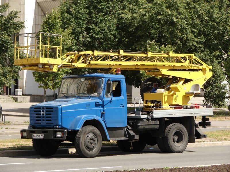 Услуги автовышек. Аренда автовышек