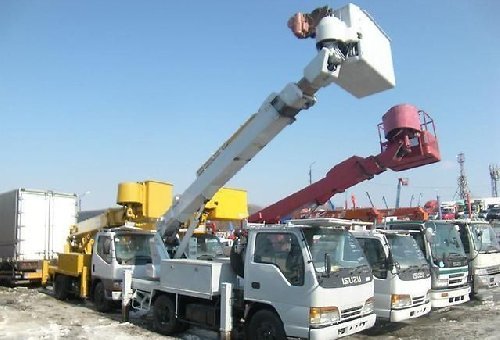 Аренда автовышки. Подъемные работы