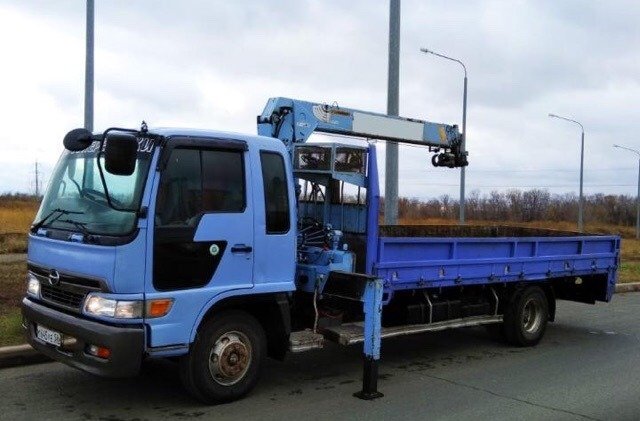 Манипулятор Hino от частника по выгодной цене