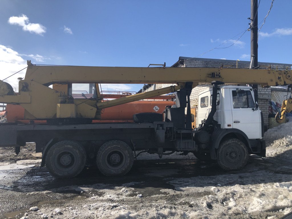 Услуги автокрана. Подъёмные работы