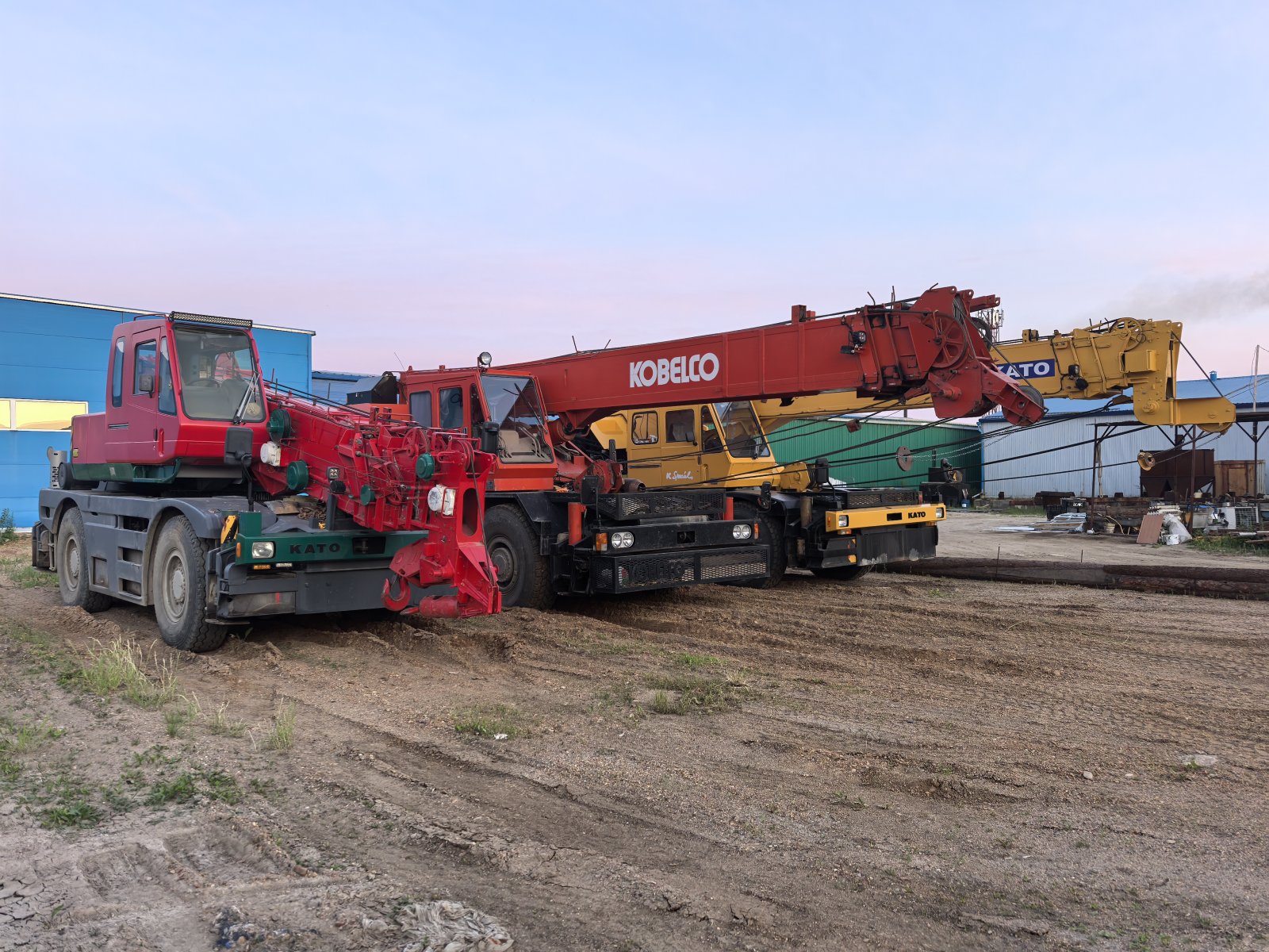 Аренда автокрана 25 тонн самоходного Kobelco, kato