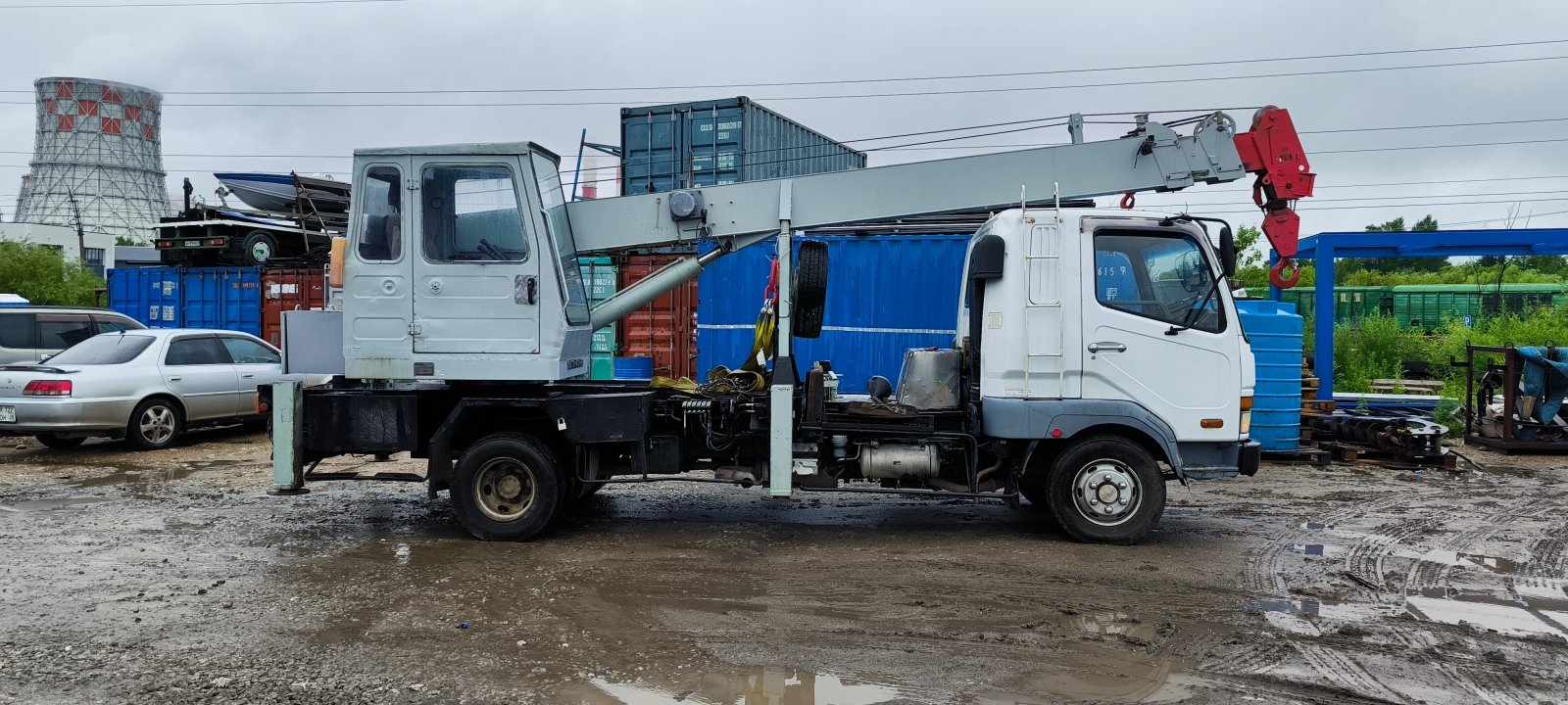 Услуги автокрана 5 т. Mitsubishi Fuso. Монтаж, погрузка