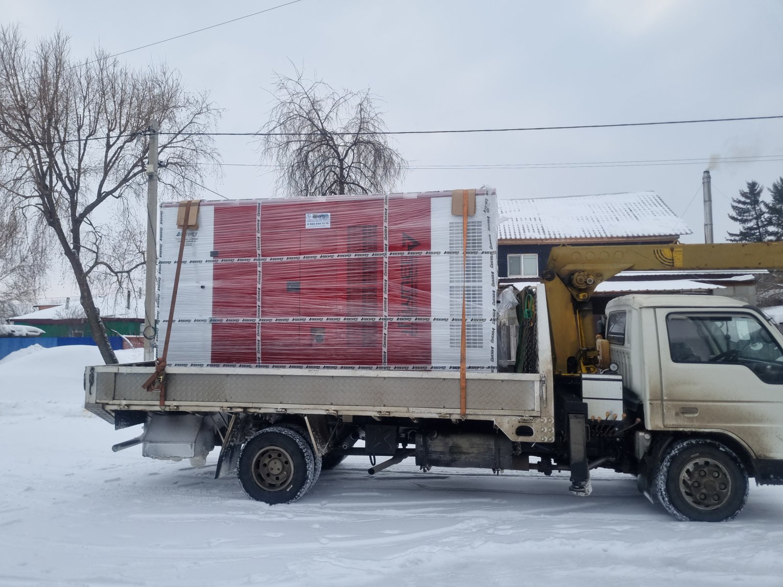 Манипулятор, эвакуатор с полной погрузкой