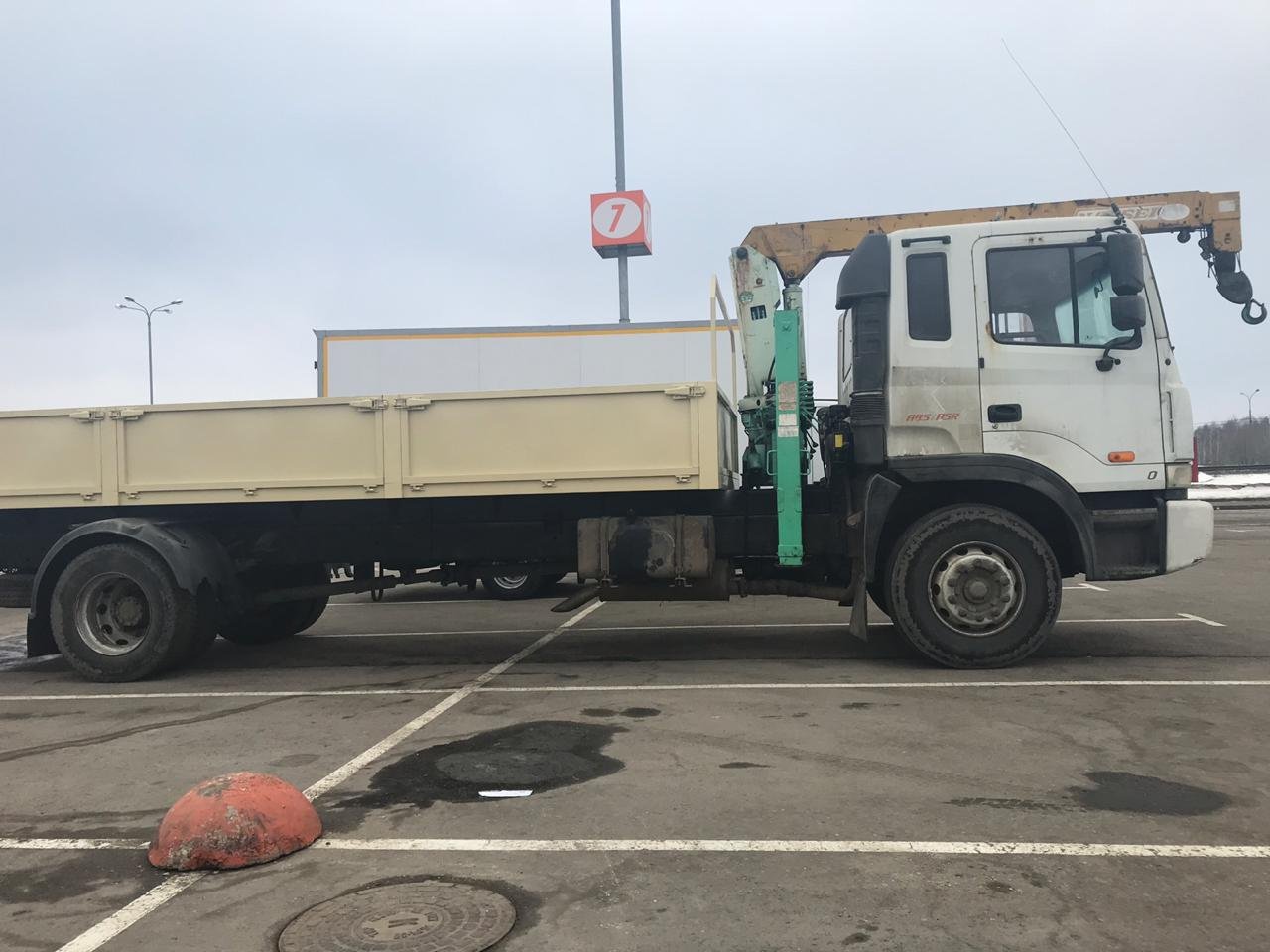 Кран-манипулятор Hyundai HD170 24/7 без выходных