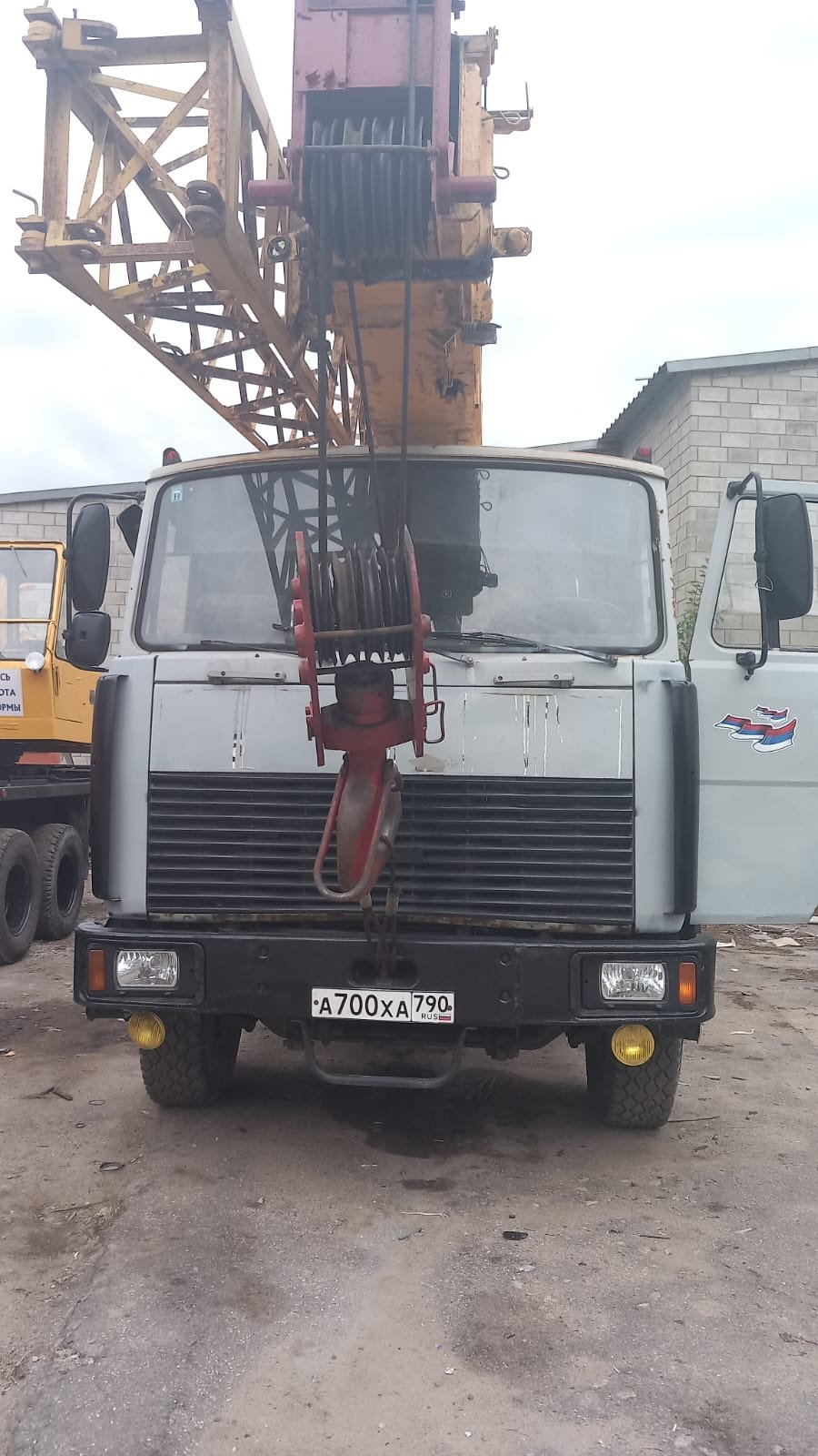 Автокран и манипуляторы