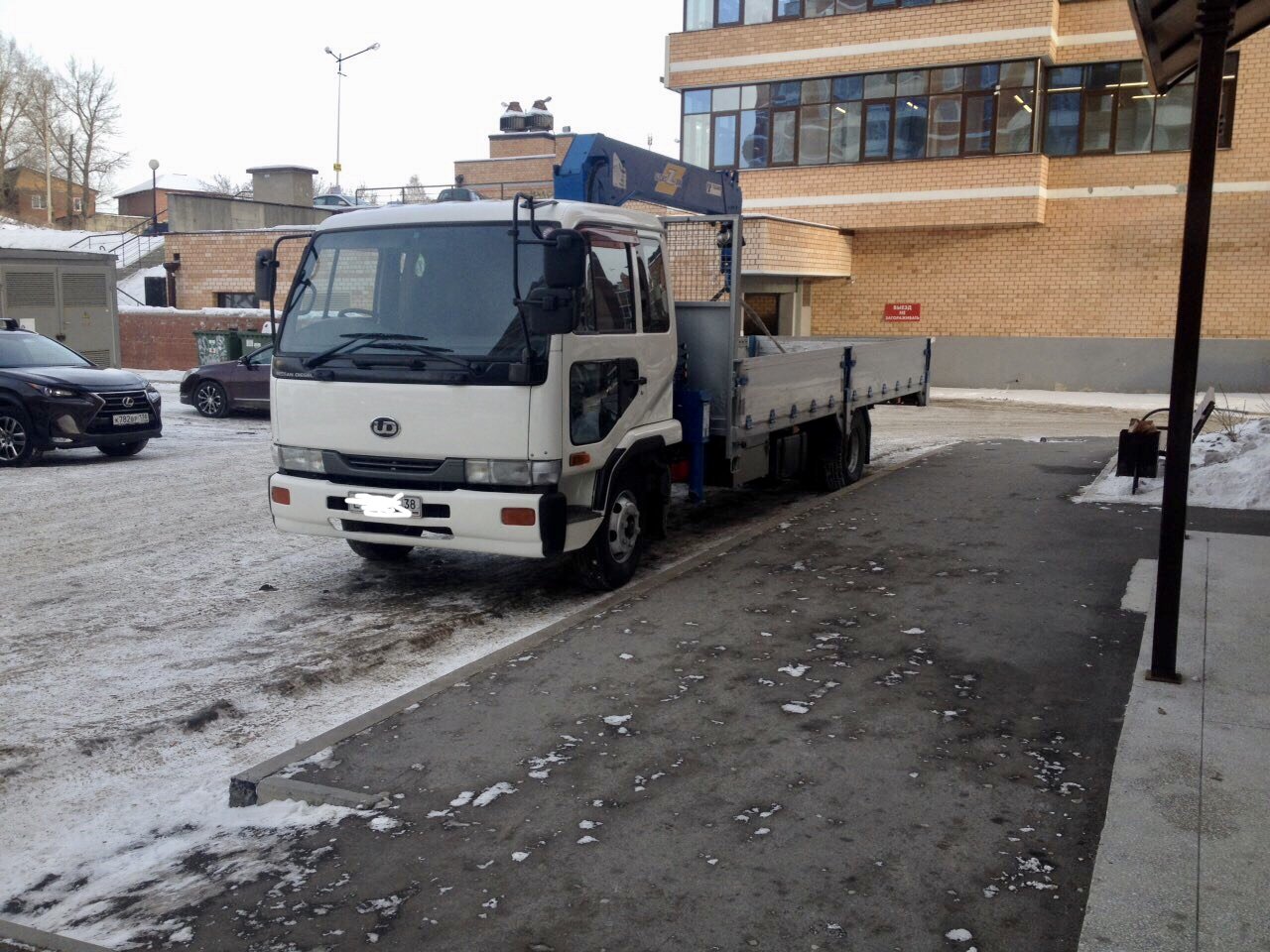 Манипулятор Ниссан Дизель и области