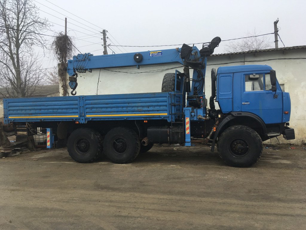 Услуги манипуляторов. Грузоперевозки заказные