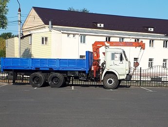 Грузоперевозки области. Манипулятор