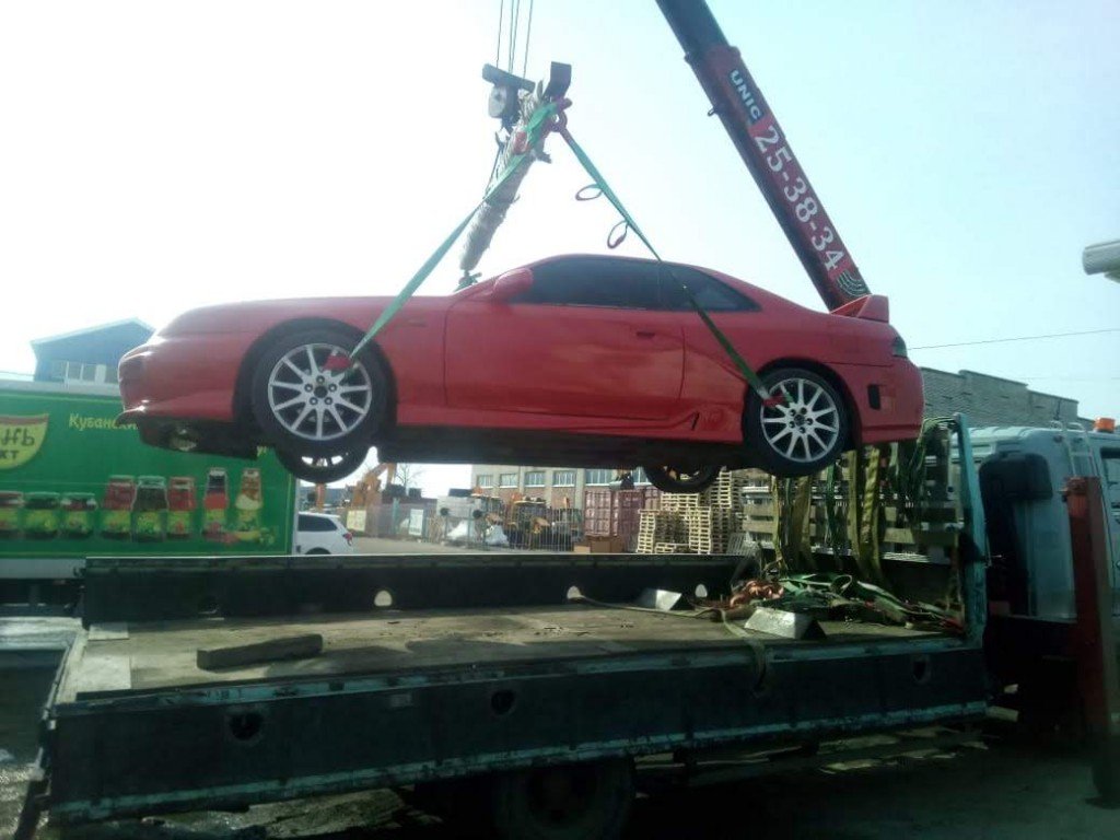 Эвакуатор с краном без выходных
