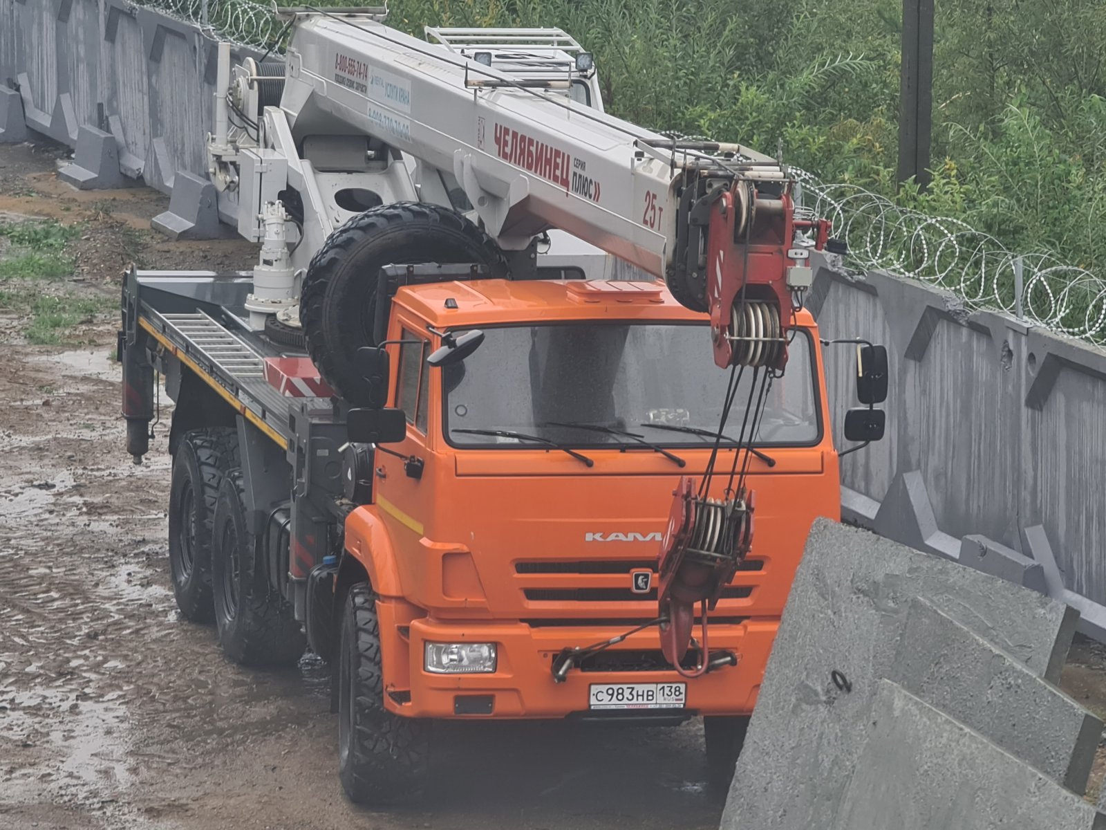 Услуги автокрана-вездехода, 25 тонн, 24м. Кaмаз 43118