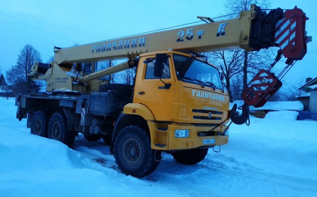 Автокран Галичанин 25т