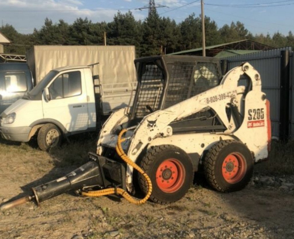 Минипогрузчик Bobcat от собственника