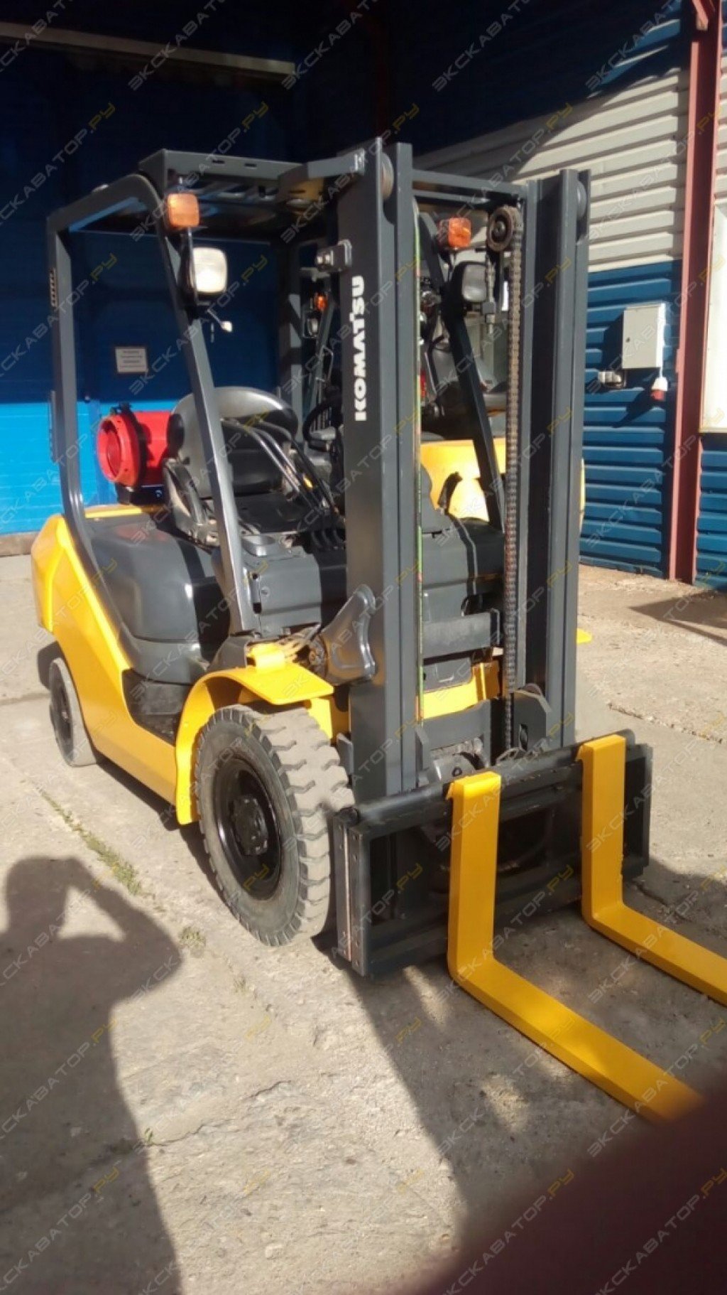 Вилочный погрузчик Komatsu FG15T-20