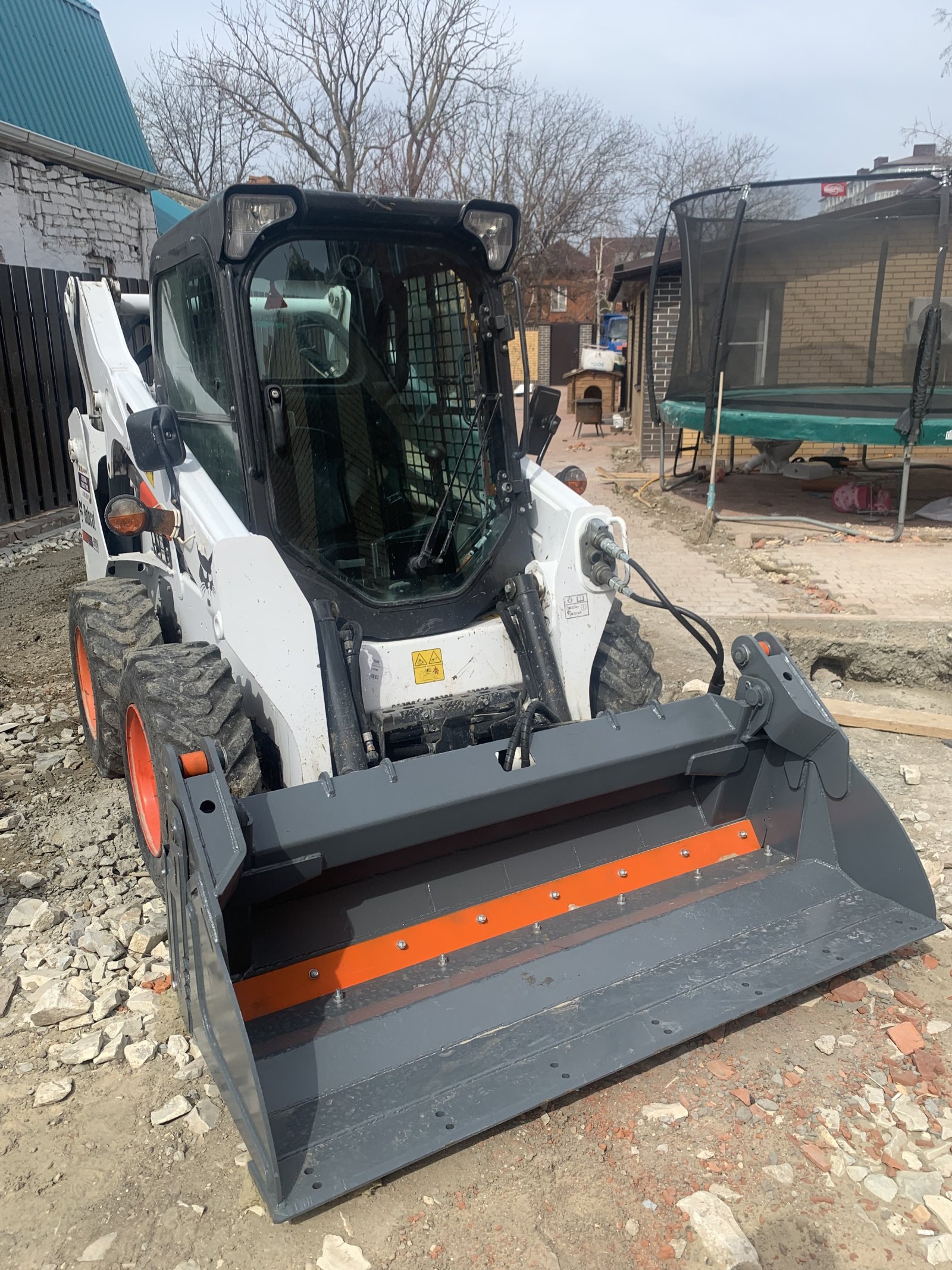 Аренда минипогрузчика Bobcat