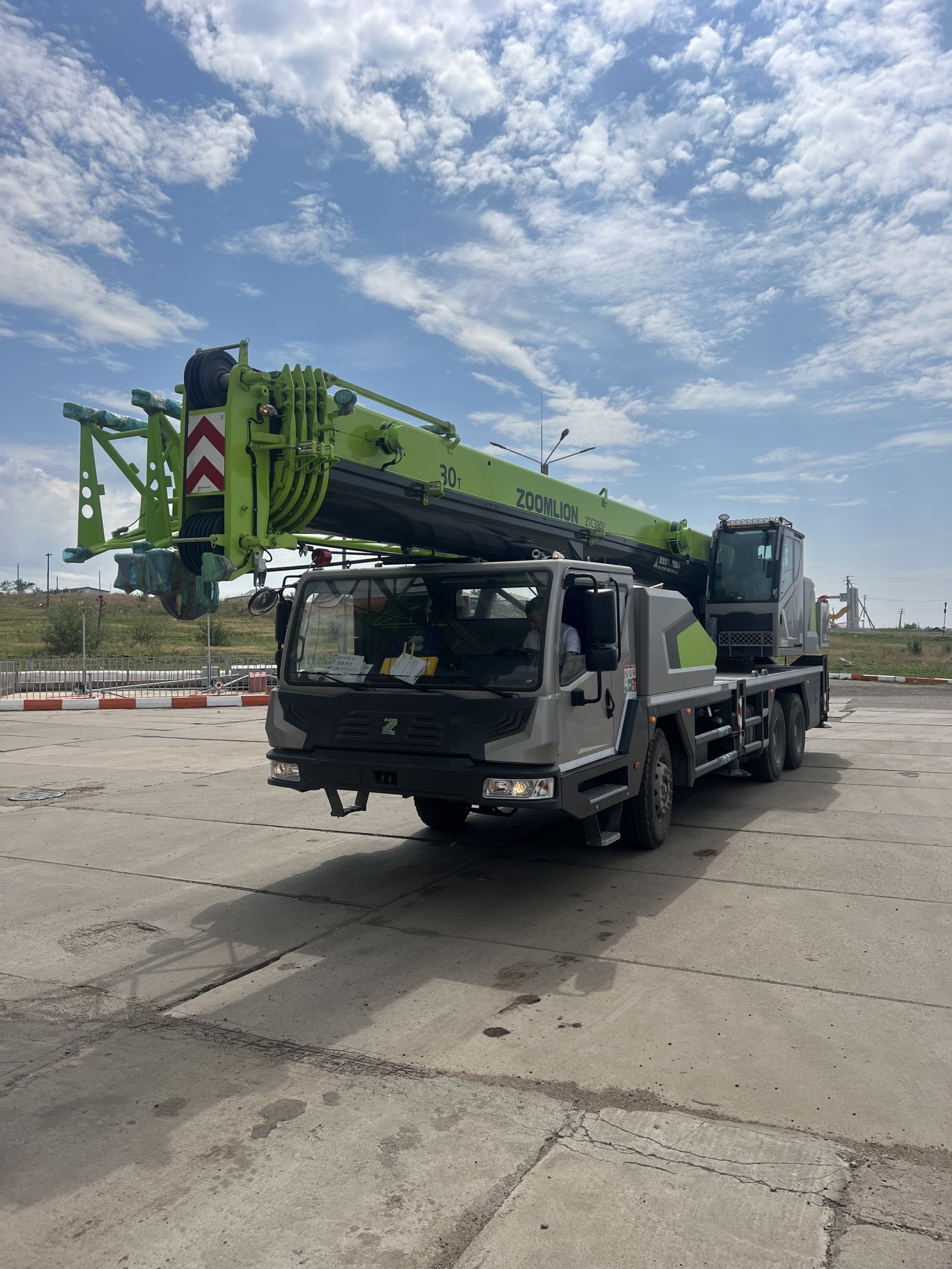 Услуги автокрана 25 30 40 60 тонн