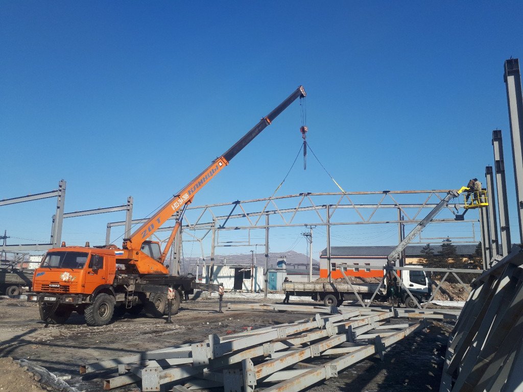 Услуги автокрана 20 тонн 21м с люлькой 300кг
