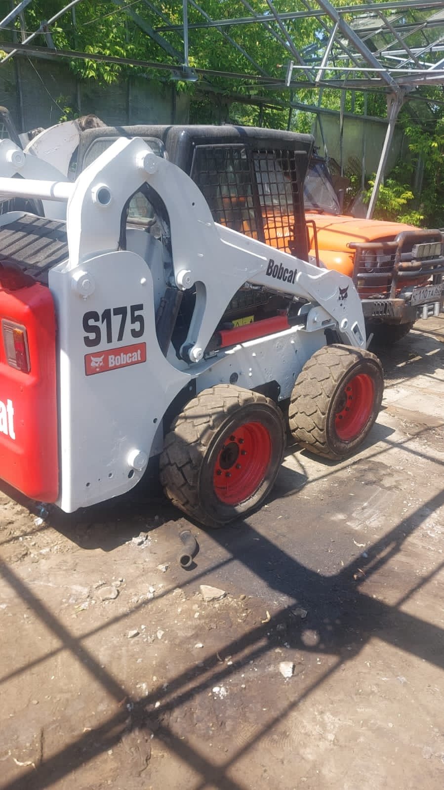 Аренда bobcat s175 мини- погрузчика